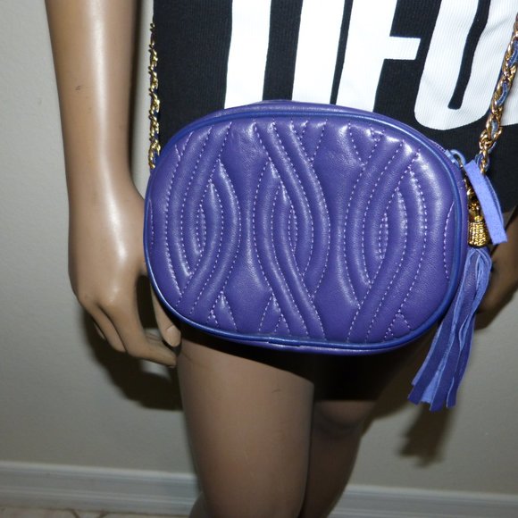L J SIMONE QUILTED LEATHER BAG. LIKE NEW - Picture 5 of 11